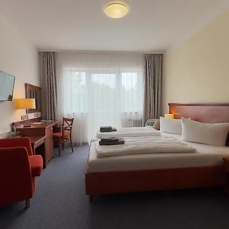 Hotel Am Hafen 3*