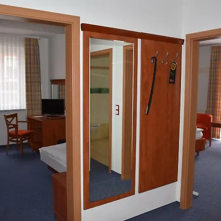 Am Hafen Hotel 3*